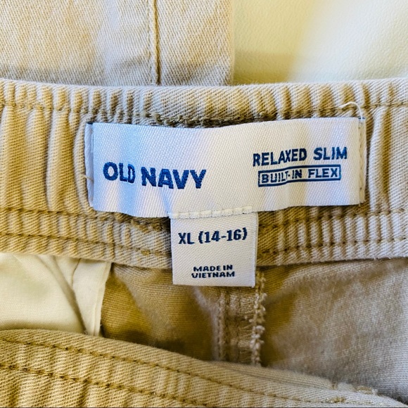 Old Navy relaxed slim khakis - Picture 2 of 3